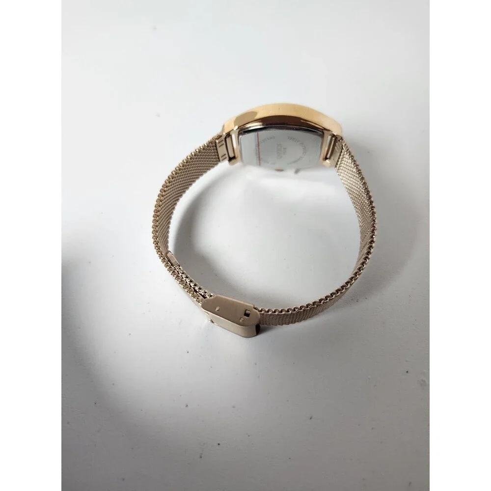 CNYXCN Rosegold Quartz Watch